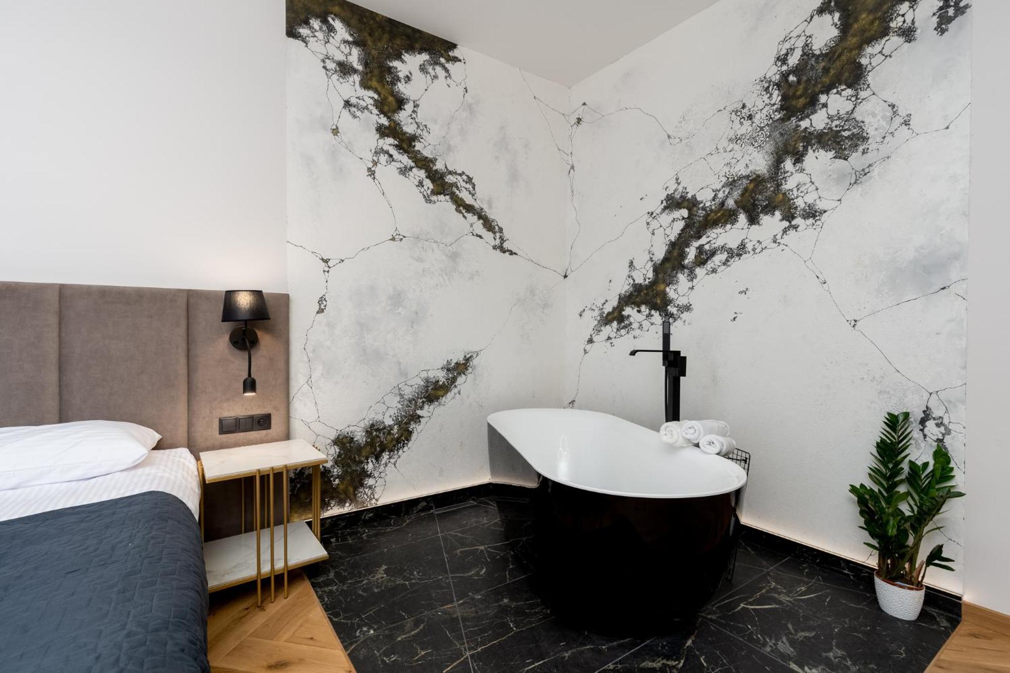 Spa Bedrooms With Sauna&Bath And Free Parking Краков Экстерьер фото