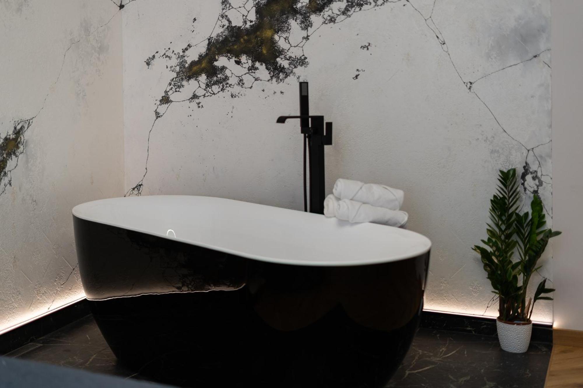 Spa Bedrooms With Sauna&Bath And Free Parking Краков Экстерьер фото